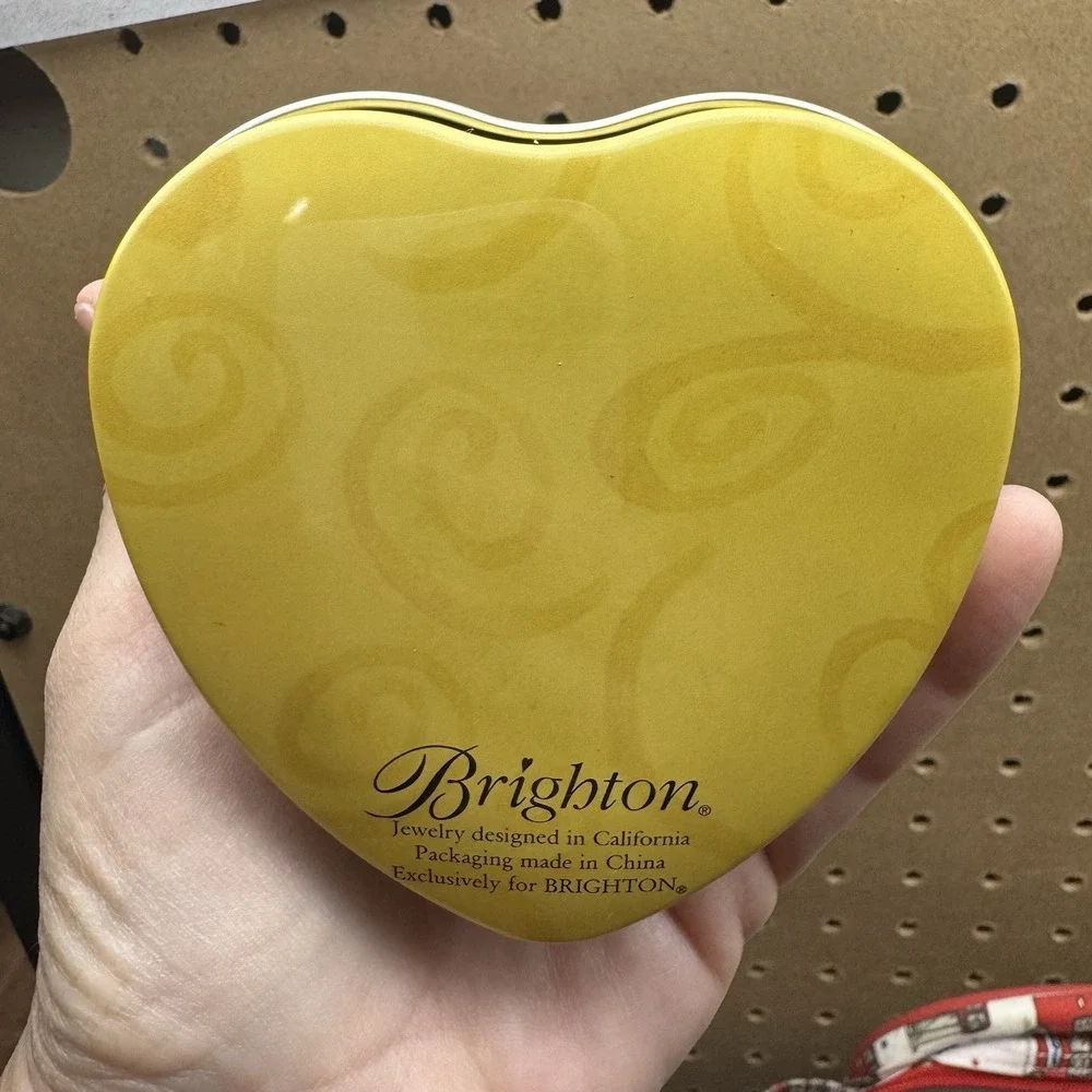 Brighton heart shaped